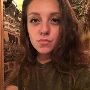 Meet your Posher, Isabella